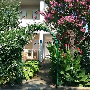 Mirjana Apartman